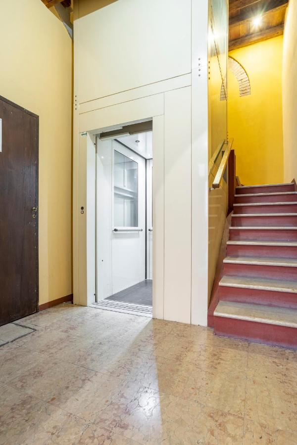 Casa Duchesse Al Castello Apartment Ferrara Exterior photo